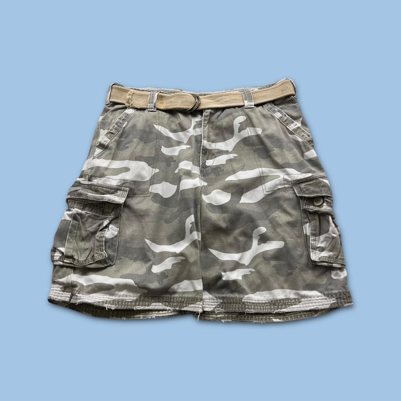 VINTAGE Y2K BAGGY LOOSE CAMO CARGO SHORTS