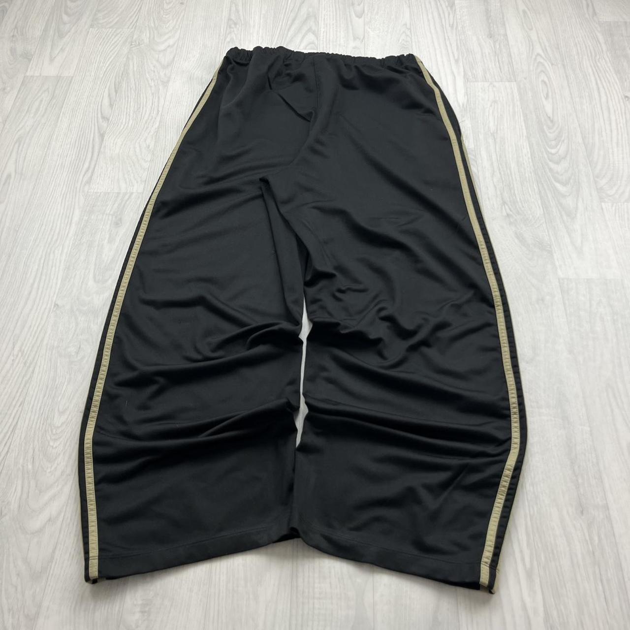 VINTAGE 90s ADIDAS SIDE STRIPE BAGGY TRACKSUIT BOTTOMS BLACK