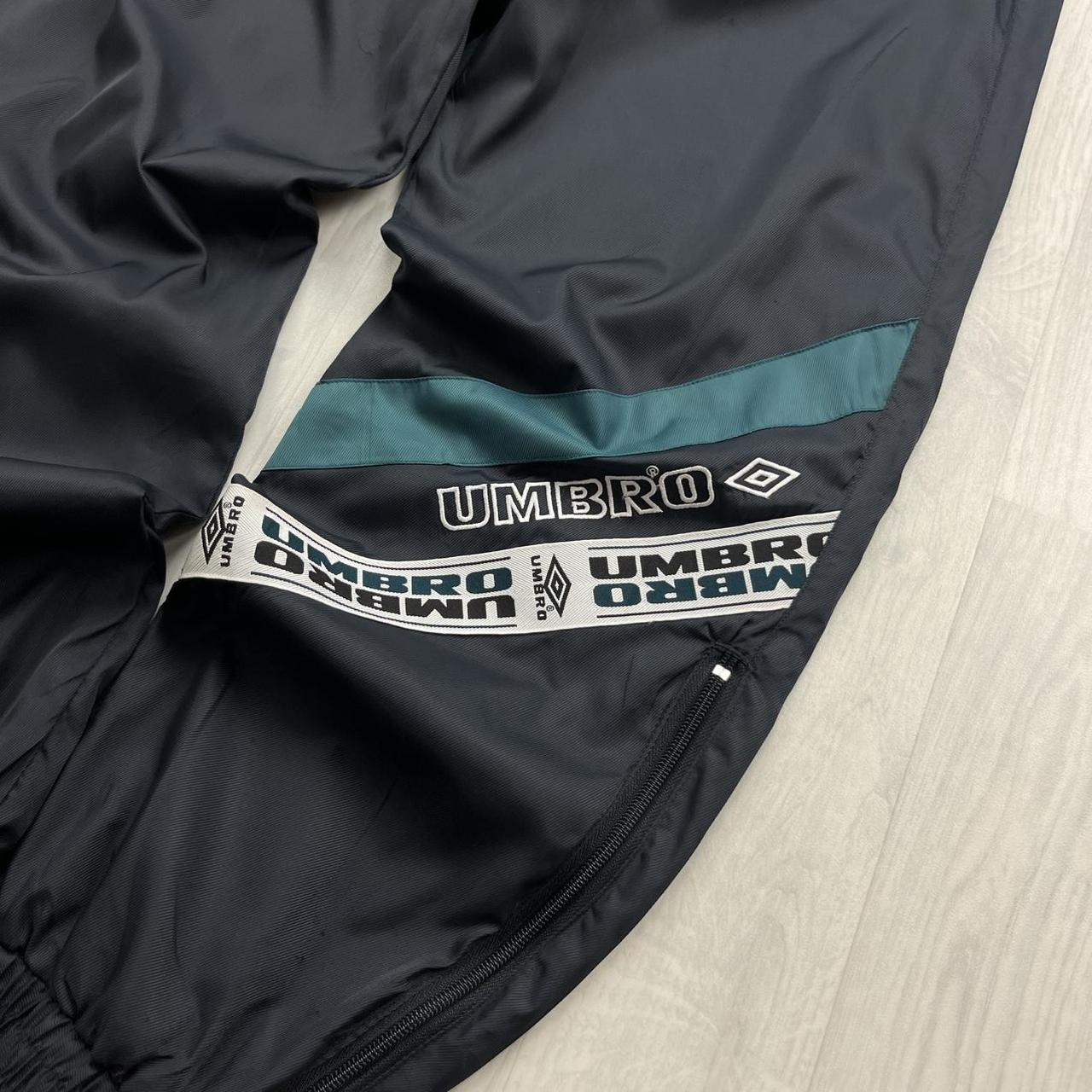 VINTAGE Y2K UMBRO BAGGY TRACKSUIT BOTTOMS BLACK