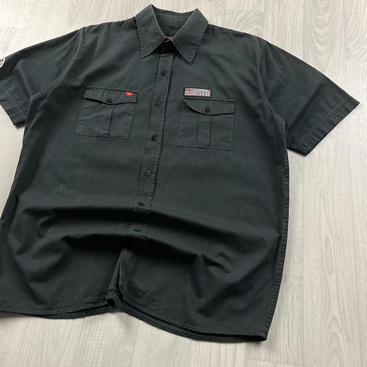 VINTAGE Y2K QUIKSILVER SHORT SLEEVE SHIRT FADED BLACK