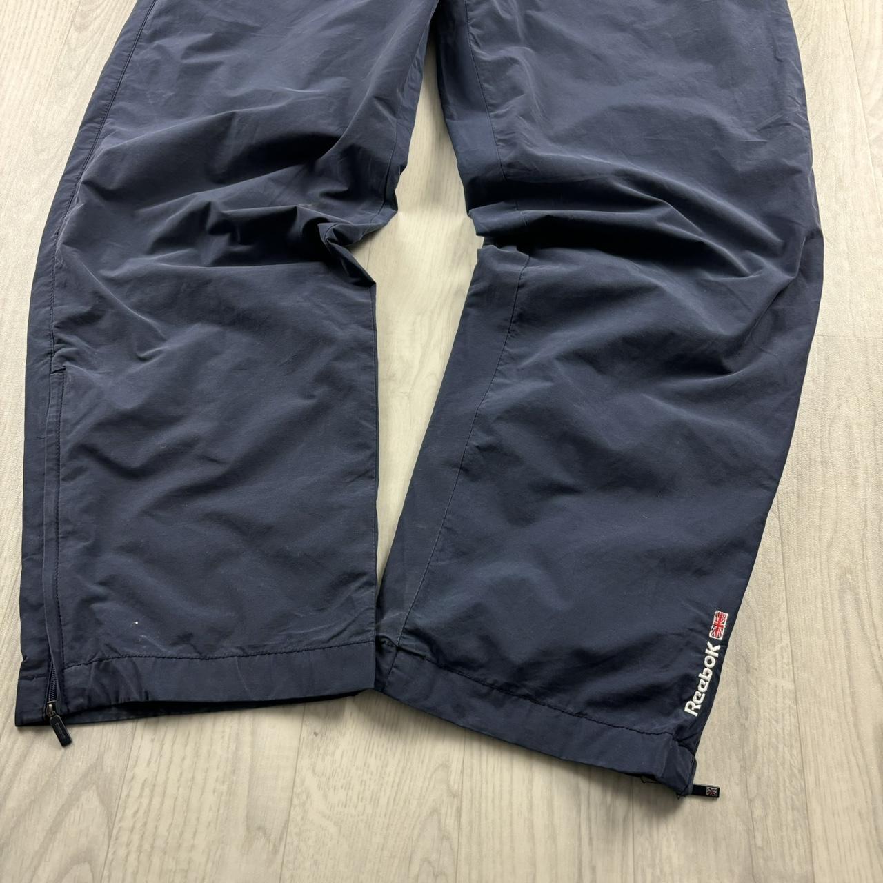 VINTAGE 00s REEBOK CLASSIC STRAIGHT LEG BAGGY TRACKSUIT BOTTOMS NAVY (L)