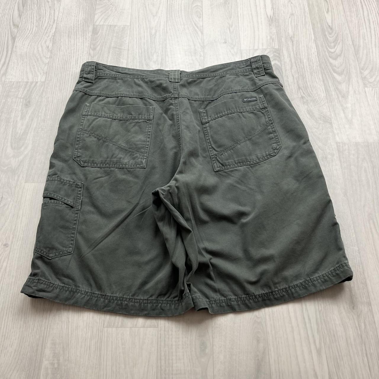 VINTAGE Y2K COLUMBIA BAGGY UTILITY SHORTS GREEN TEAL