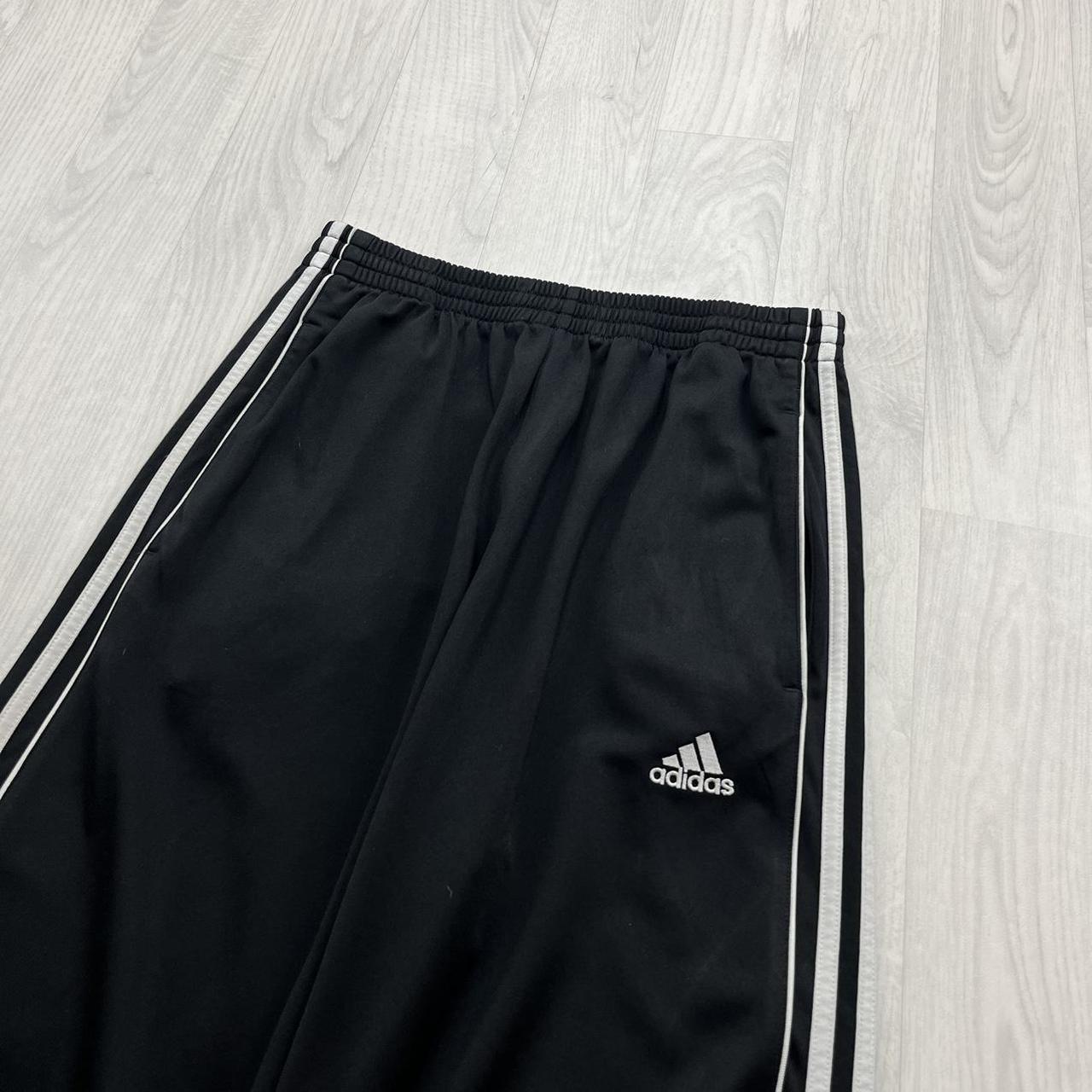 VINTAGE Y2K ADIDAS SIDE STRIPE BAGGY WIDE LEG TRACKSUIT BOTTOMS BLACK WHITE (M)