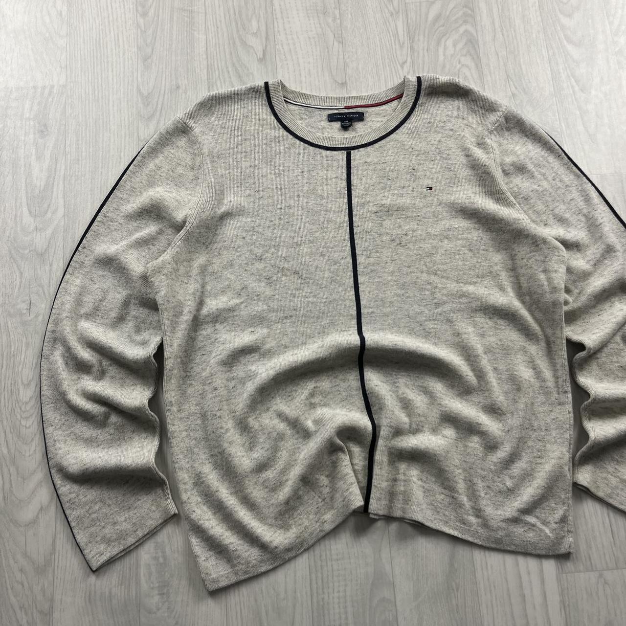 VINTAGE Y2K TOMMY HILFIGER KNITTED JUMPER GREY