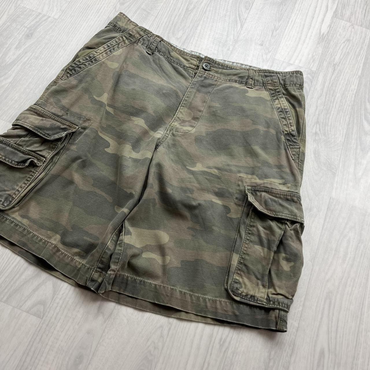 VINTAGE Y2K FADED GLORY BAGGY CAMO CARGO SHORTS KHAKI