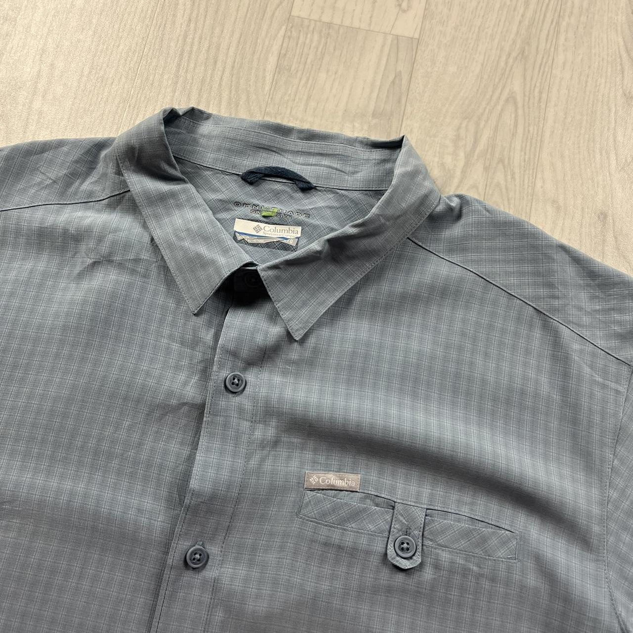 VINTAGE Y2K COLUMBIA SHORT SLEEVE UTLITY SHIRT BLUE