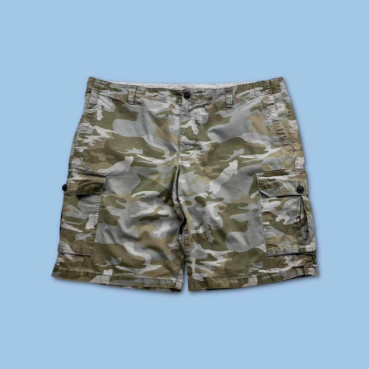 VINTAGE Y2K DOCKERS BAGGY CAMO CARGO SHORTS