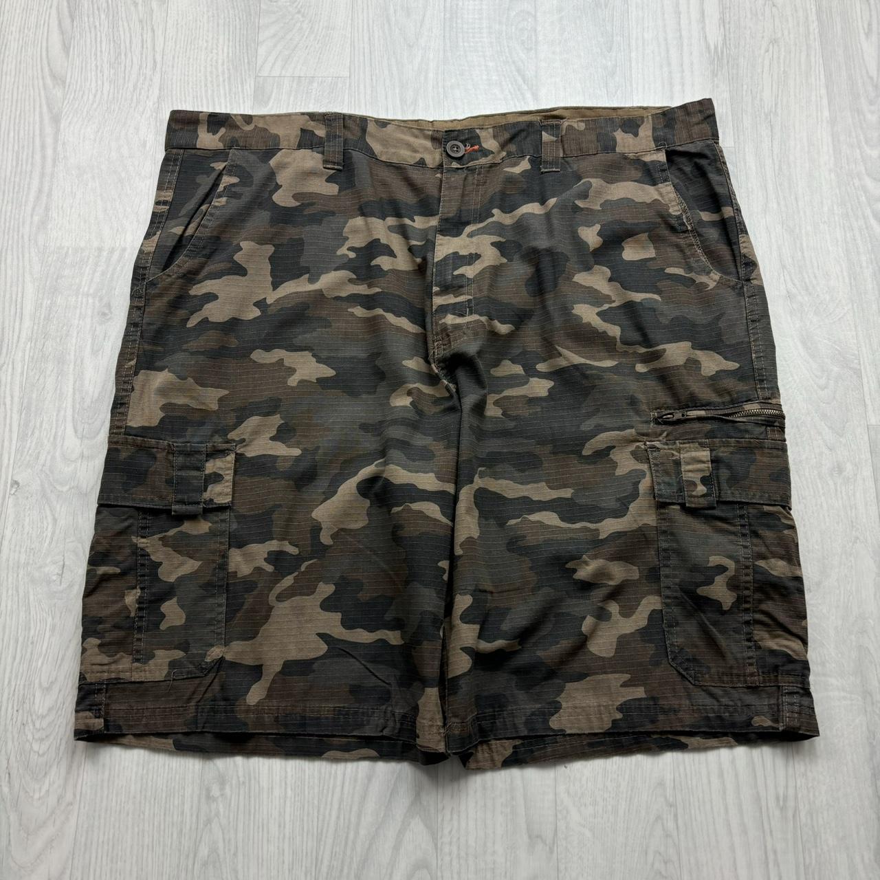 VINTAGE Y2K BURNSIDE BAGGY LOOSE CAMO SHORTS