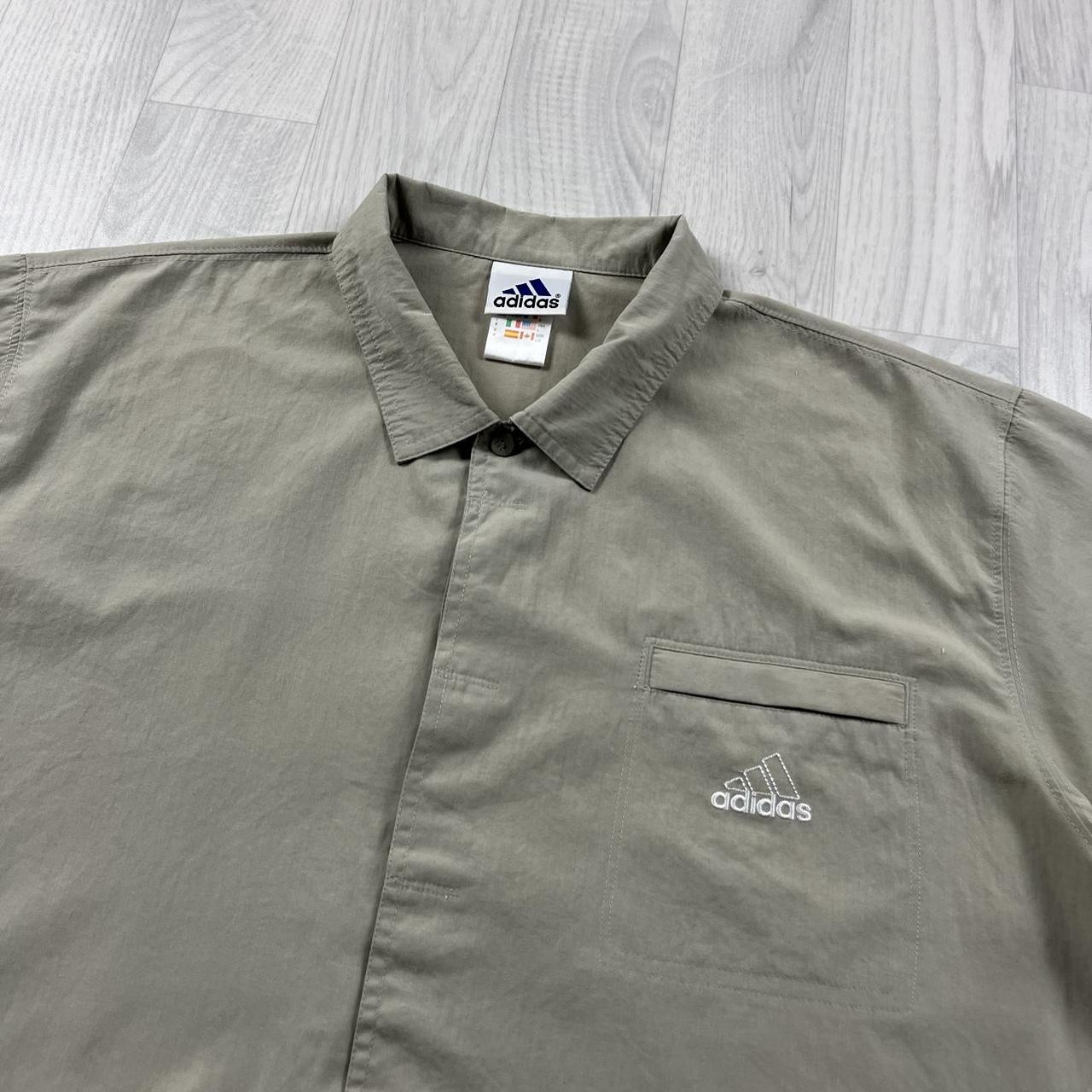 VINTAGE 90s ADIDAS SHORT SLEEVE SHIRT BEIGE