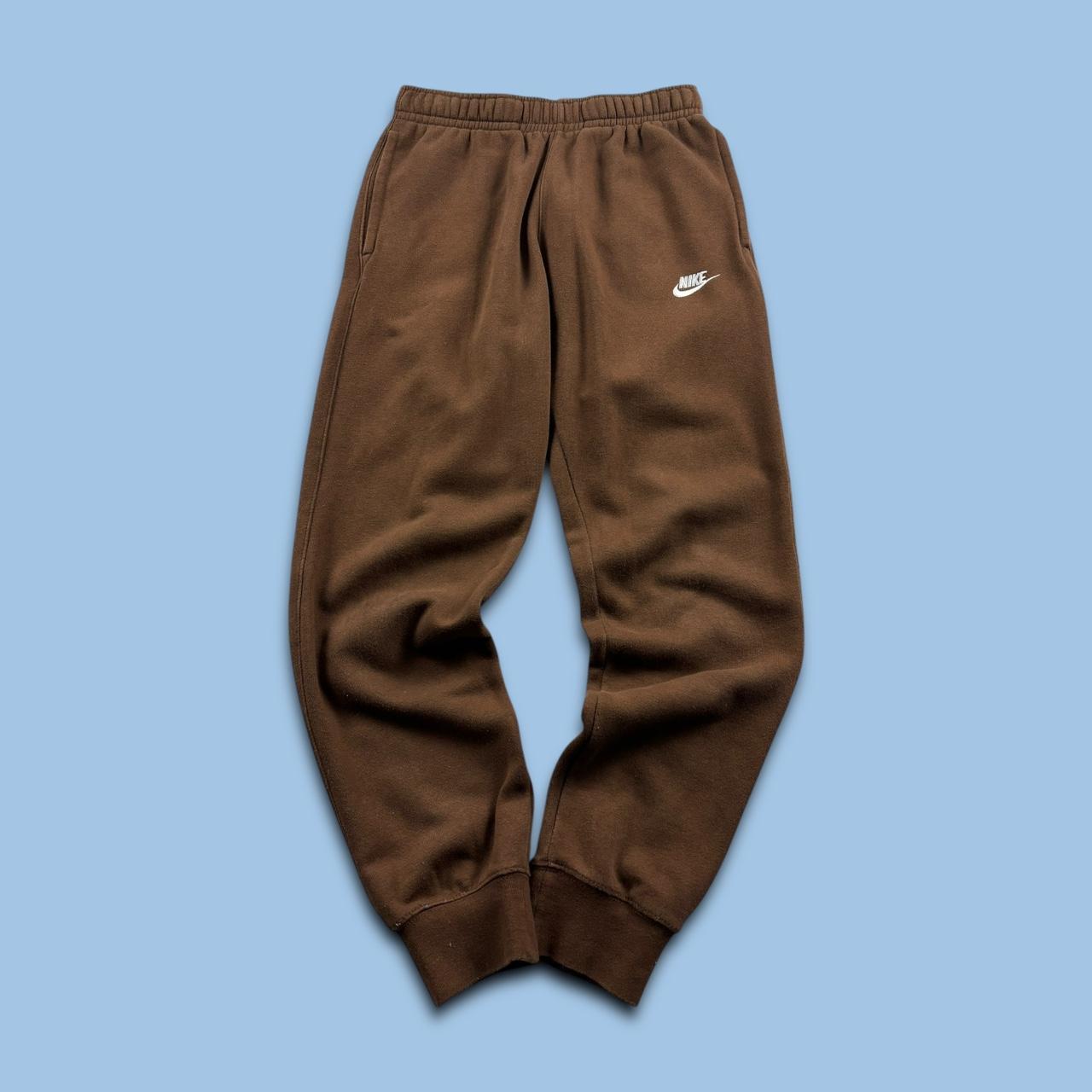 NIKE BAGGY SWEATPANTS BROWN