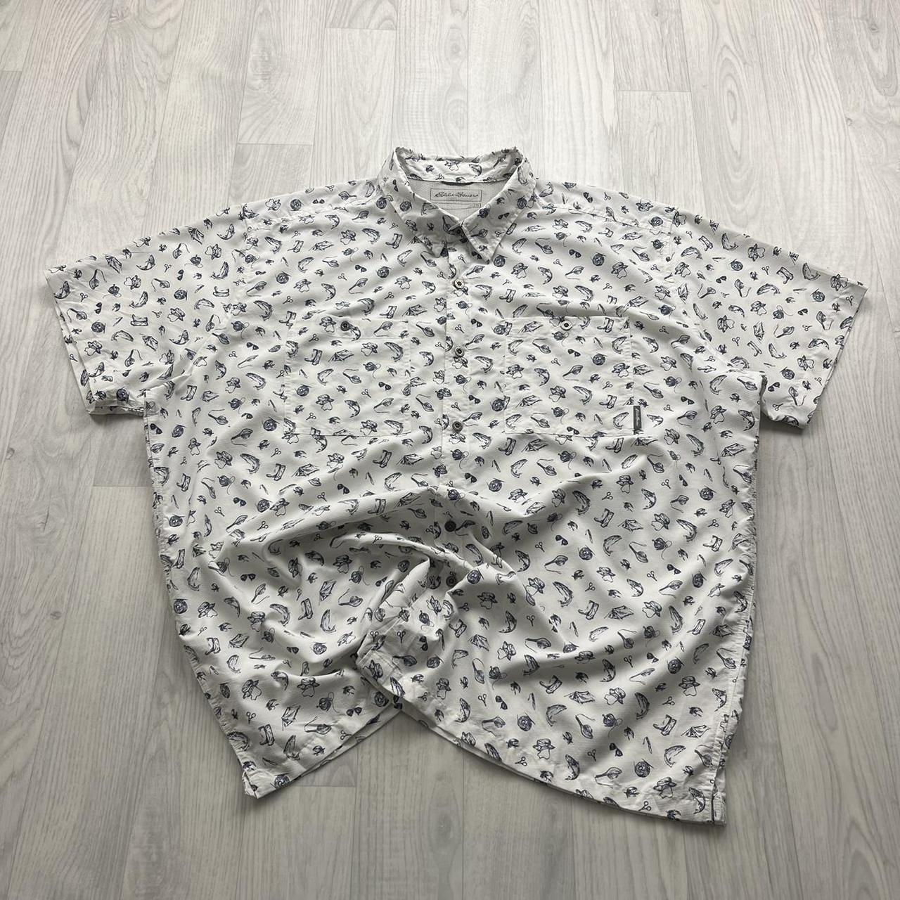 VINTAGE Y2K EDDIE BAUER ALL OVER PRINT SHORT SLEEVE SHIRT WHITE
