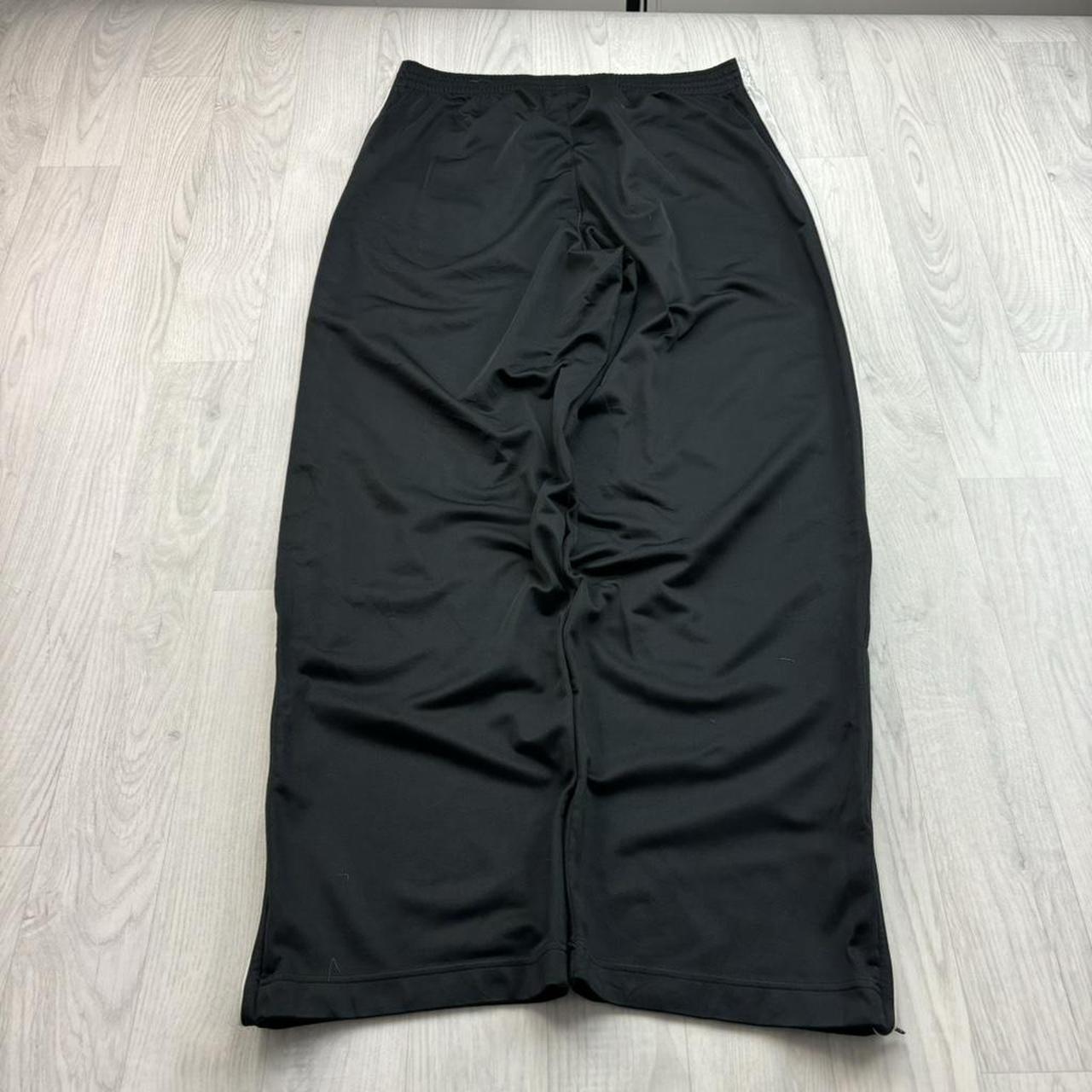 VINTAGE Y2K NIKE BASKETBALL WIDE LEG TRACKSUIT BOTTOMS BLACK