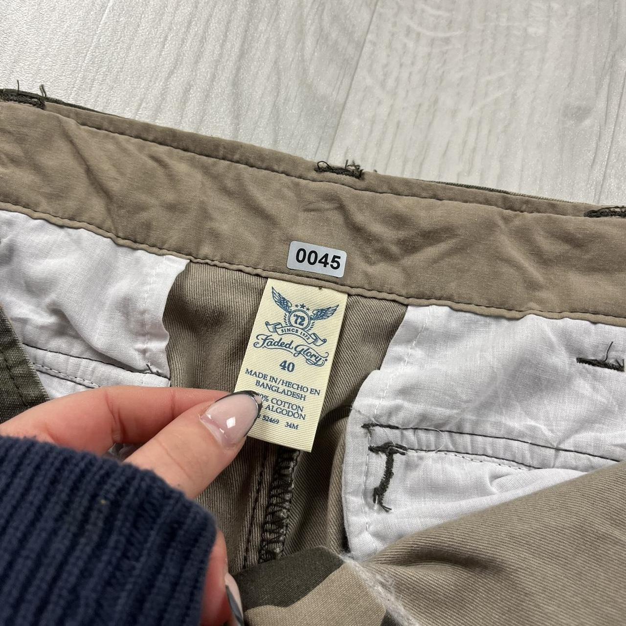 VINTAGE Y2K BAGGY LOOSE CAMO SHORTS