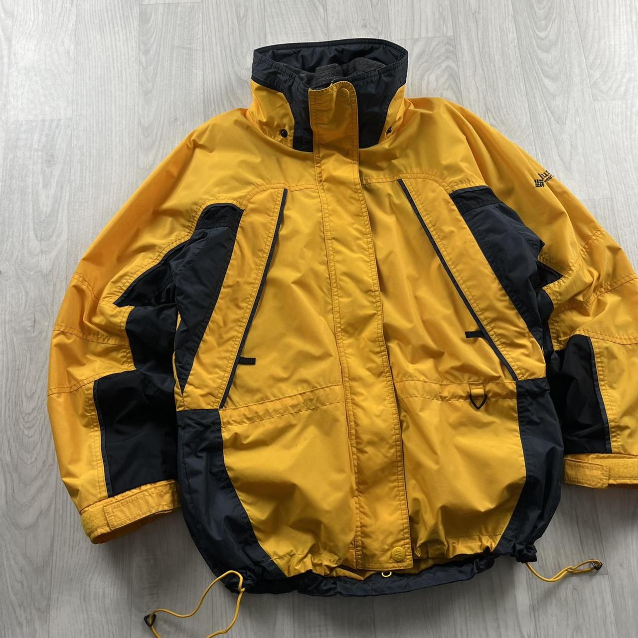VINTAGE 00s COLUMBIA TECHNICAL HEAVY JACKET YELLOW