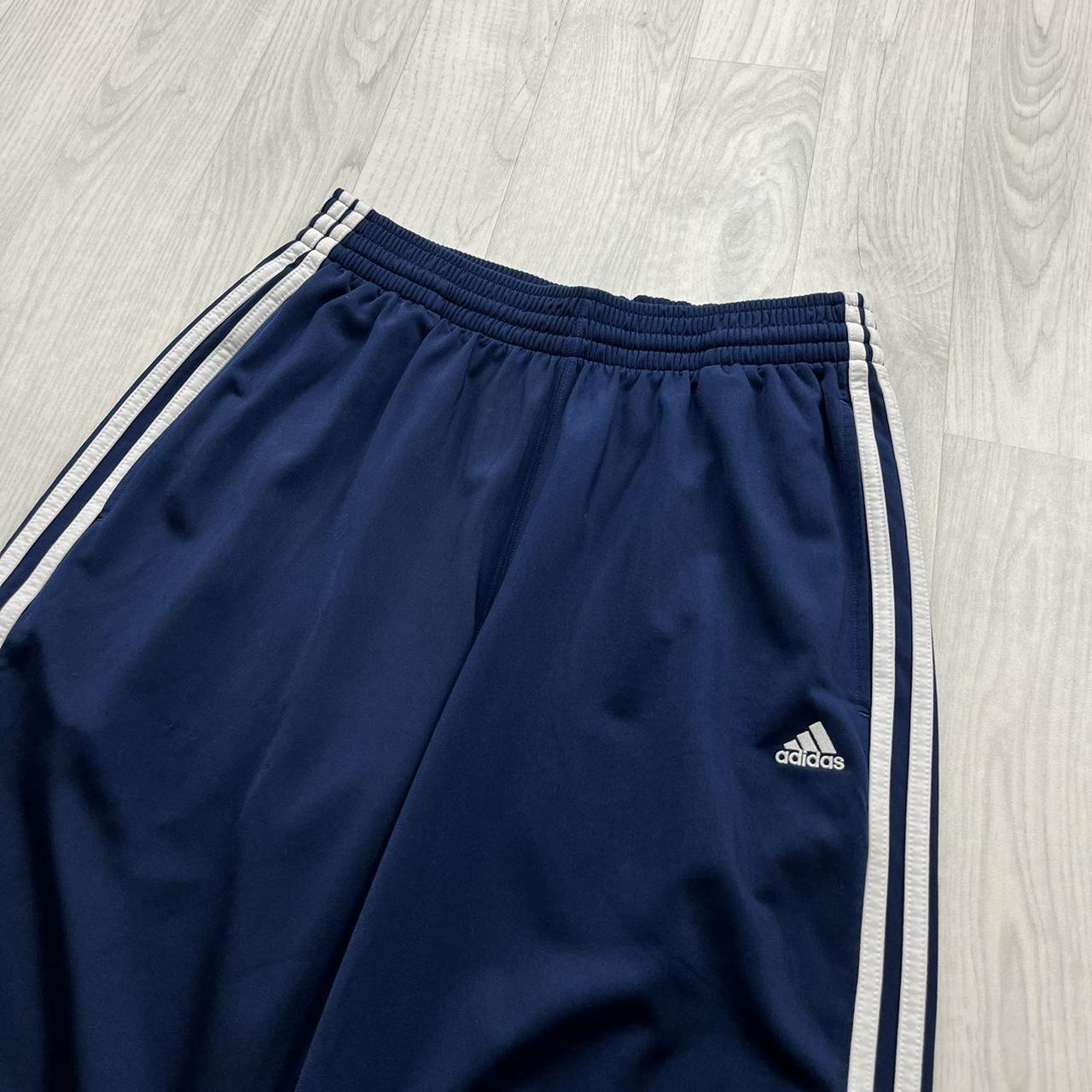 VINTAGE Y2K ADIDAS SIDE STRIPE BAGGY WIDE LEG TRACKSUIT BOTTOMS NAVY WHITE (M)