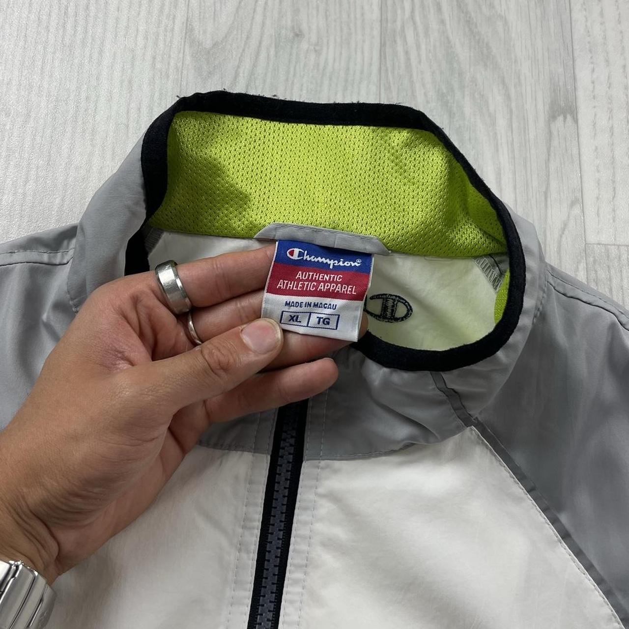 VINTAGE 00s CHAMPION LIGHTWEIGHT BODY WARMER VEST JACKET WHITE