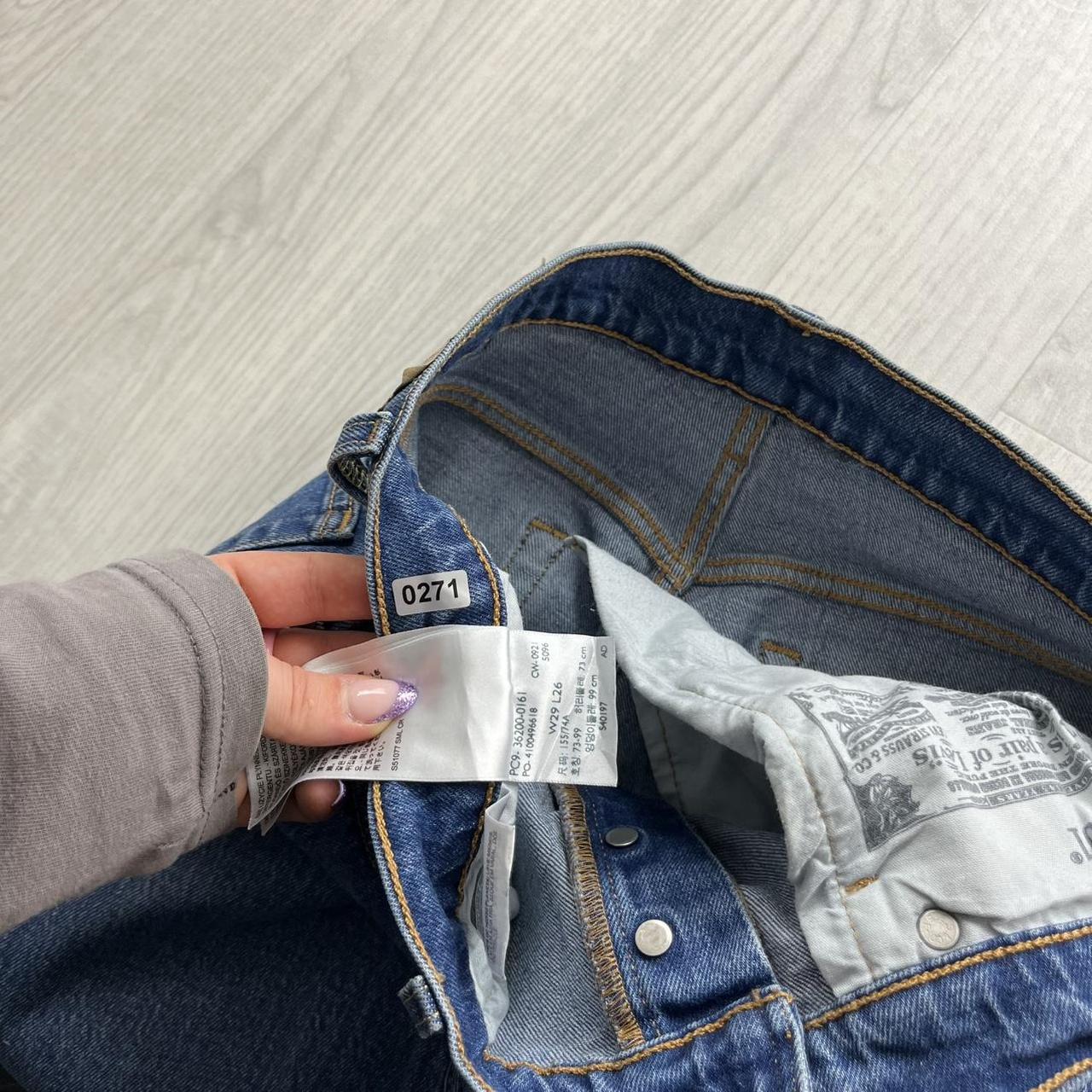 VINTAGE LEVIS 501 STRAIGHT LEG JEANS BLUE