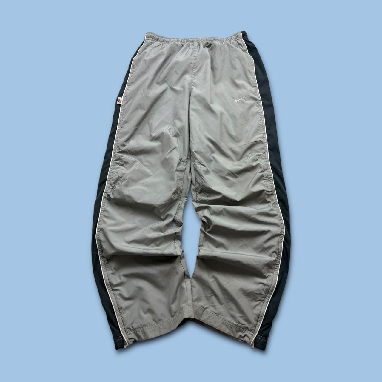 VINTAGE Y2K NIKE BAGGY TRACKSUIT BOTTOMS GREY