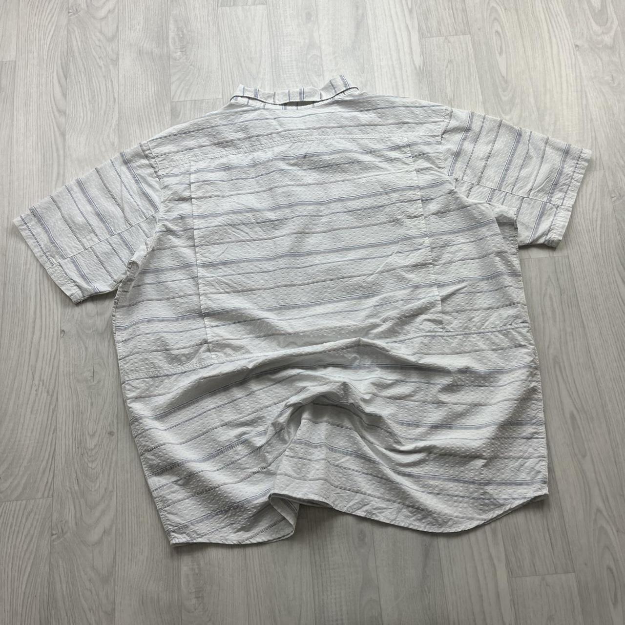 VINTAGE Y2K COLUMBIA STRIPED SHORT SLEEVE SHIRT WHITE