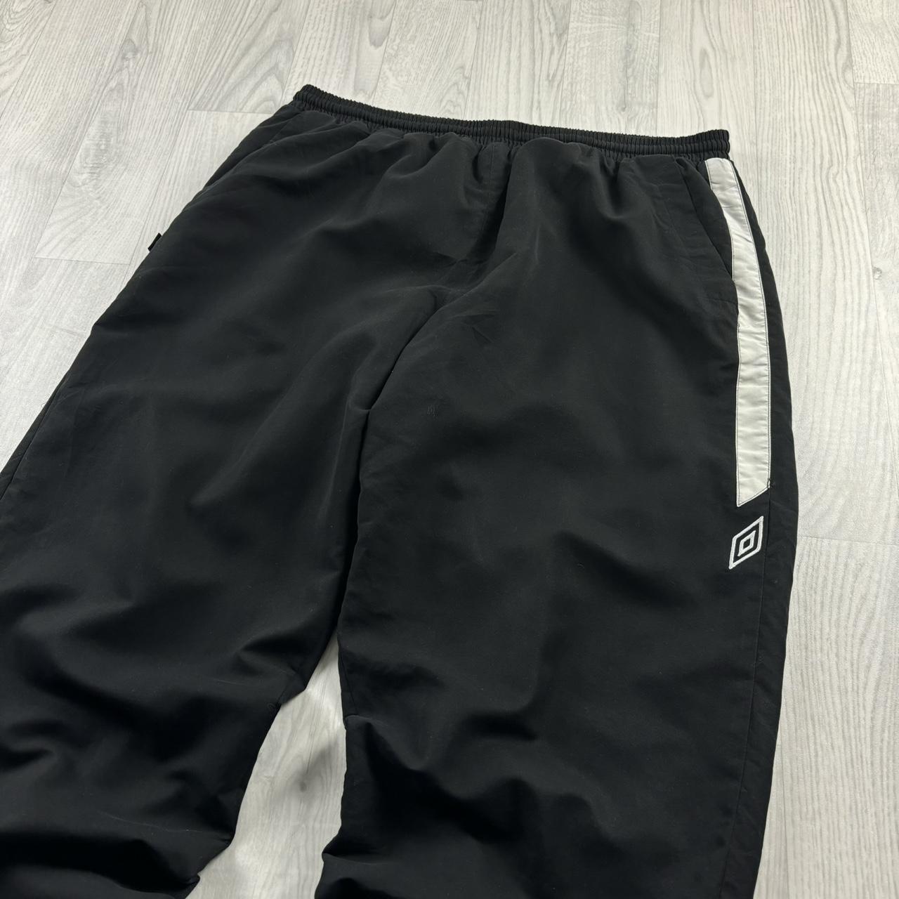 VINTAGE Y2K UMBRO BAGGY TRACKSUIT BOTTOMS BLACK
