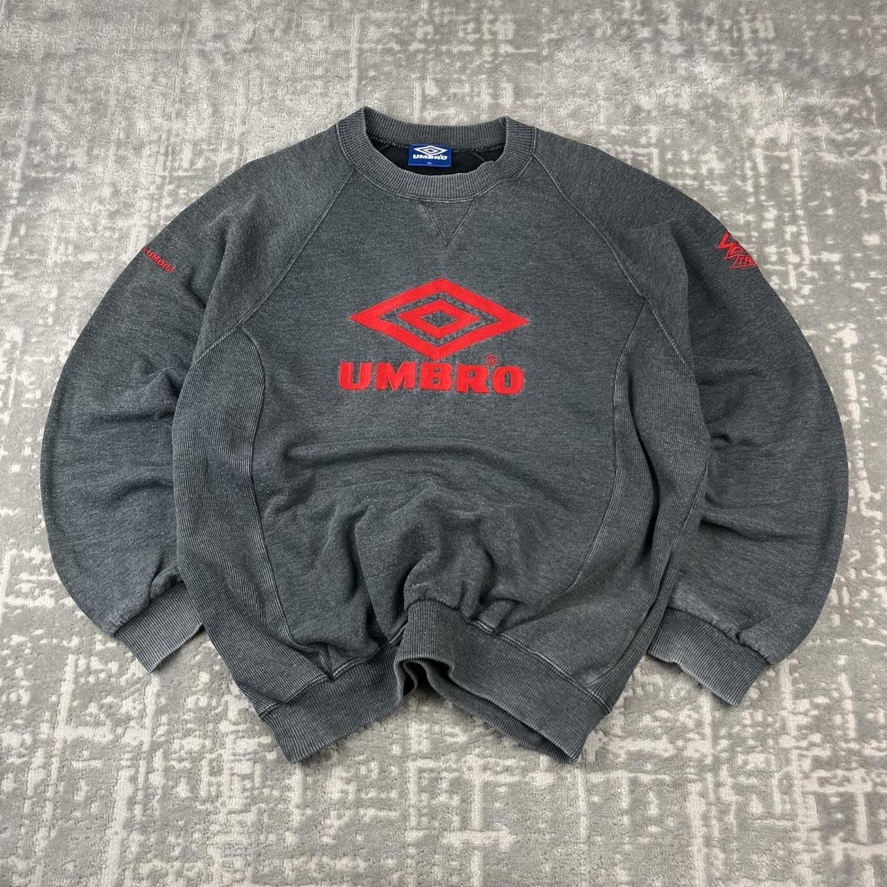 VINTAGE 90s UMBRO SPELL OUT BOXY SWEATSHIRT CHARCOAL GREY