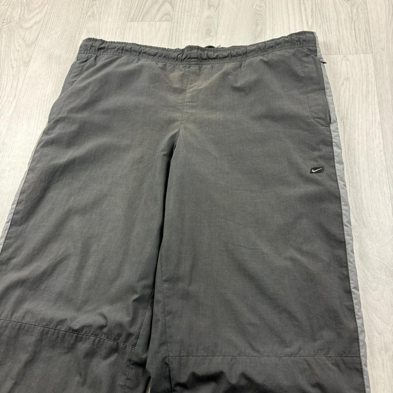 VINTAGE Y2K NIKE WIDE LEG BAGGY TRACKSUIT BOTTOMS GREY