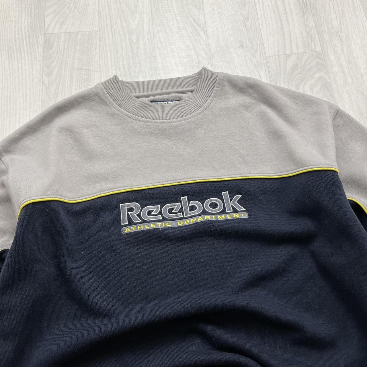 VINTAGE Y2K REEBOK SPELLOUT SWEATSHIRT NAVY GREY