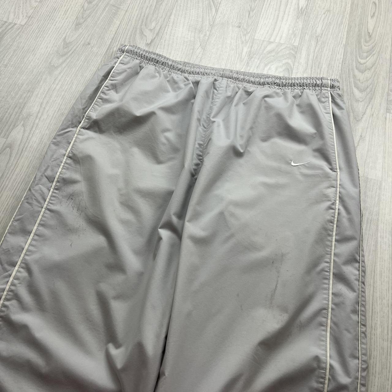 VINTAGE Y2K NIKE BAGGY TRACKSUIT BOTTOMS GREY