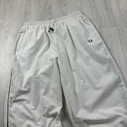 VINTAGE Y2K FRED PERRY BAGGY TRACKSUIT BOTTOMS WHITE