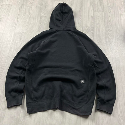 VINTAGE NIKE SB HOODIE BLACK
