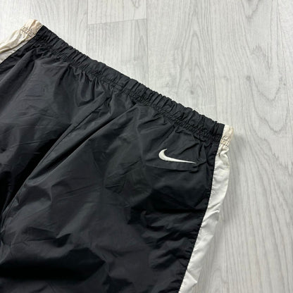 VINTAGE 90s NIKE BAGGY TRACKSUIT BOTTOMS BLACK