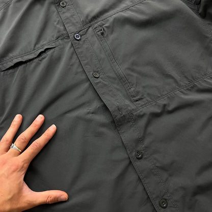 VINTAGE Y2K THE NORTH FACE UTILITY BUTTON UP SHORT SLEEVE SHIRT GREY