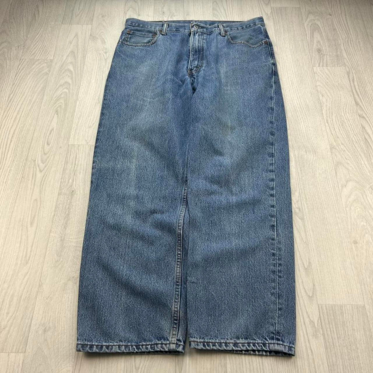 VINTAGE 00s LEVIS 550 BAGGY JEANS BLUE