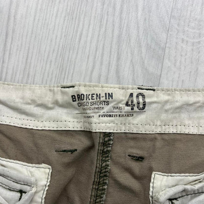 VINTAGE Y2K OLD NAVY BAGGY CAMO CARGO SHORTS