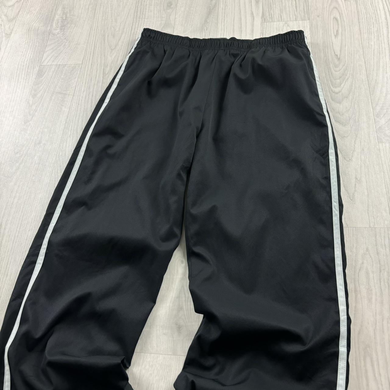 VINTAGE Y2K NIKE STRAIGHT LEG TRACKSUIT BOTTOMS BLACK