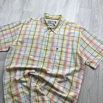 VINTAGE Y2K QUIKSILVER PLAID SHORT SLEEVE BUTTON UP SHIRT WHITE / YELLOW