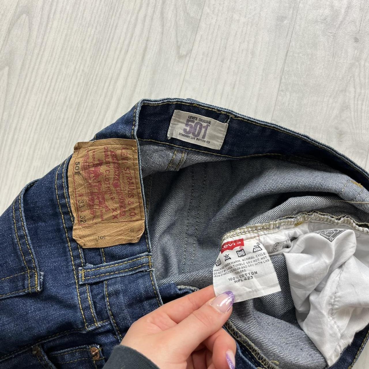 VINTAGE 00s LEVIS 501 LOOSE JORTS NAVY