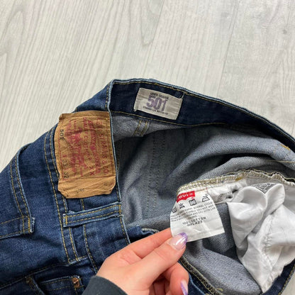 VINTAGE 00s LEVIS 501 LOOSE JORTS NAVY
