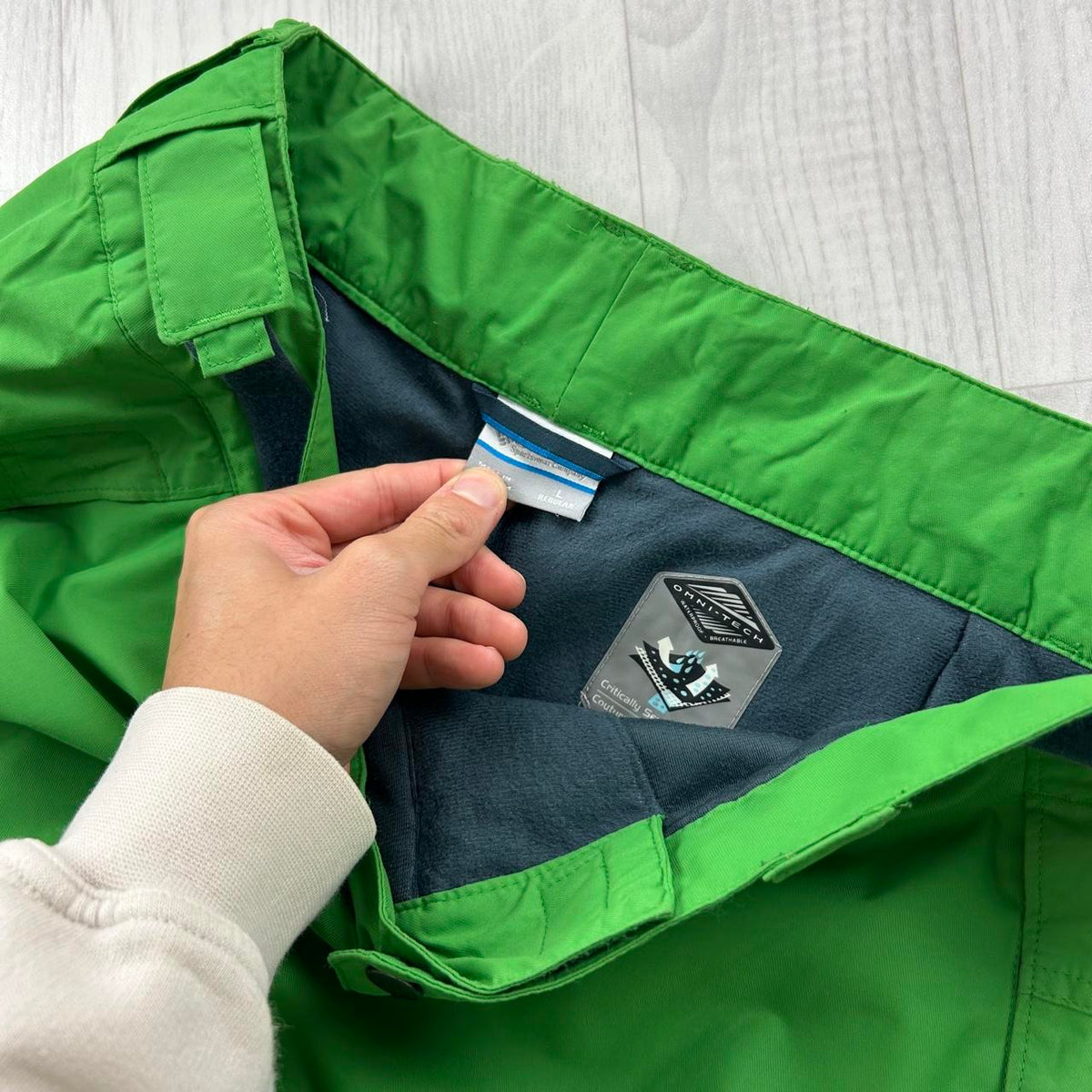VINTAGE Y2K COLUMBIA BAGGY SKI PANTS SALOPETTES GREEN