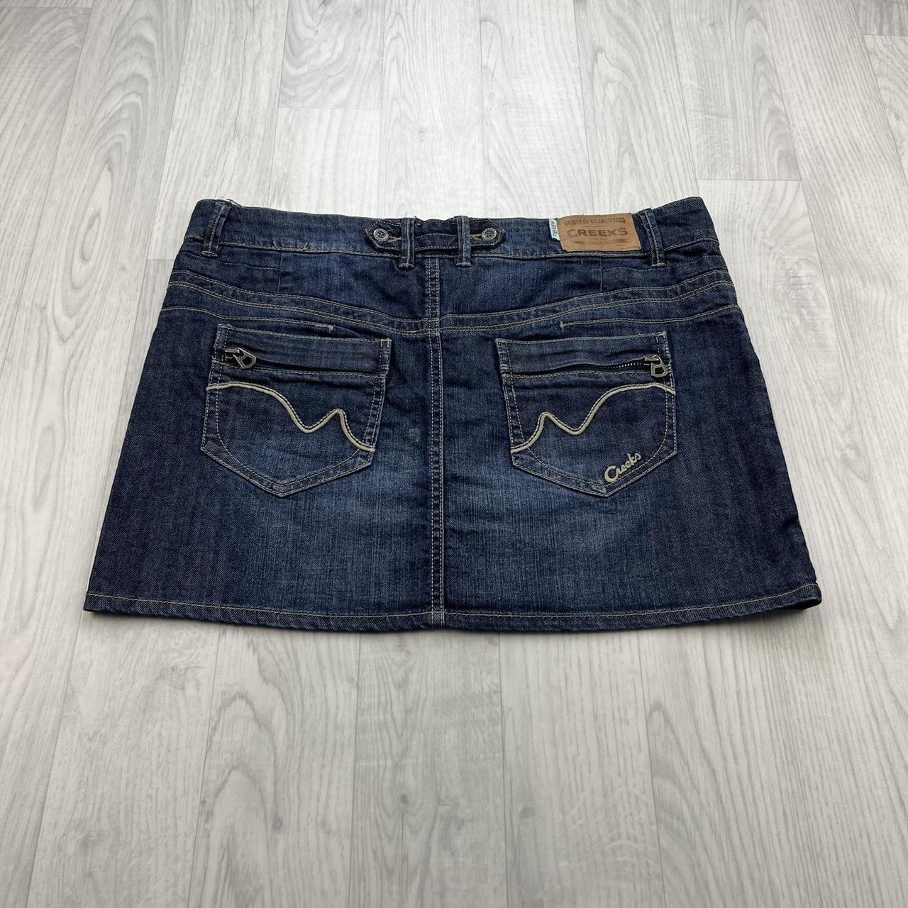 VINTAGE Y2K CREEKS DENIM EMBROIDERED MINI SKIRT NAVY BLUE
