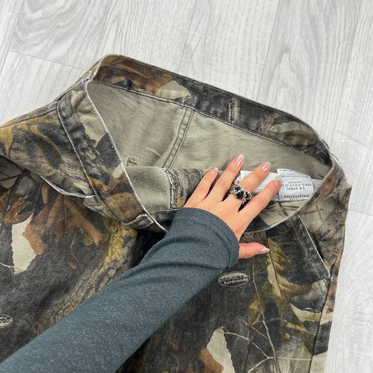 VINTAGE REALTREE BAGGY CAMO CARGO PANTS