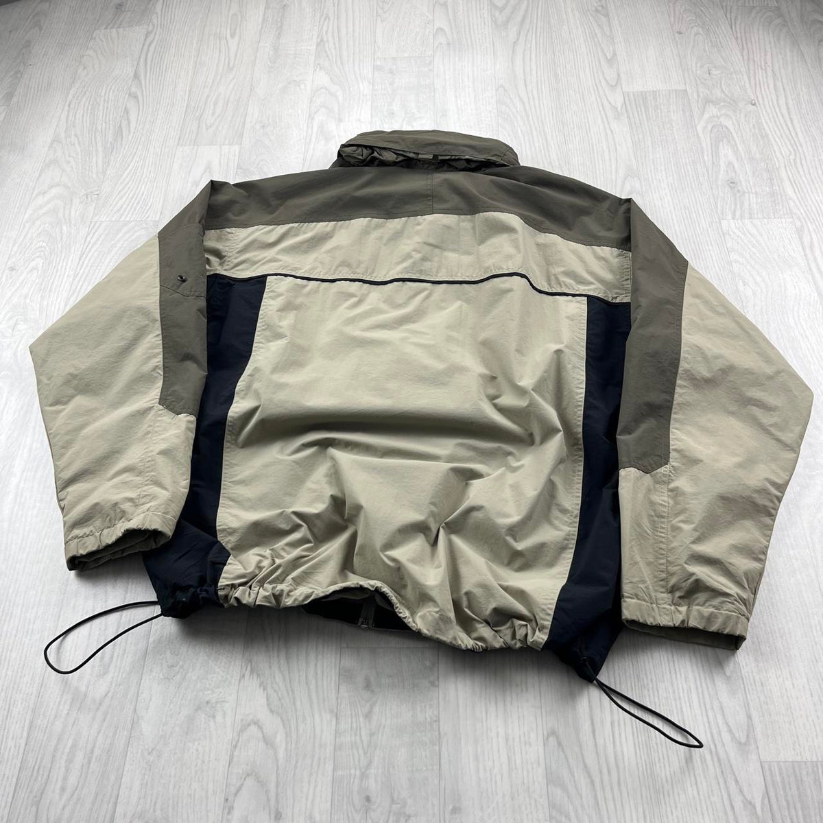 VINTAGE Y2K COLUMBIA TECHNICAL LIGHTWEIGHT JACKET BEIGE