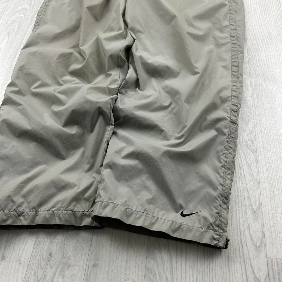VINTAGE Y2K NIKE BAGGY TRACKSUIT BOTTOMS GREY