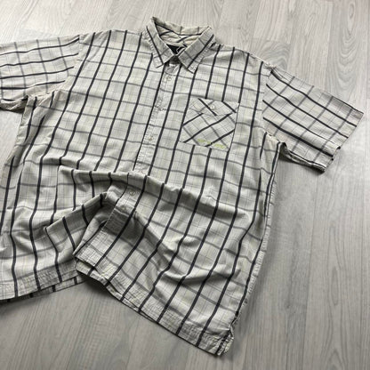 VINTAGE Y2K ANIMAL CHECKERED SHORT SLEEVE SHIRT WHITE