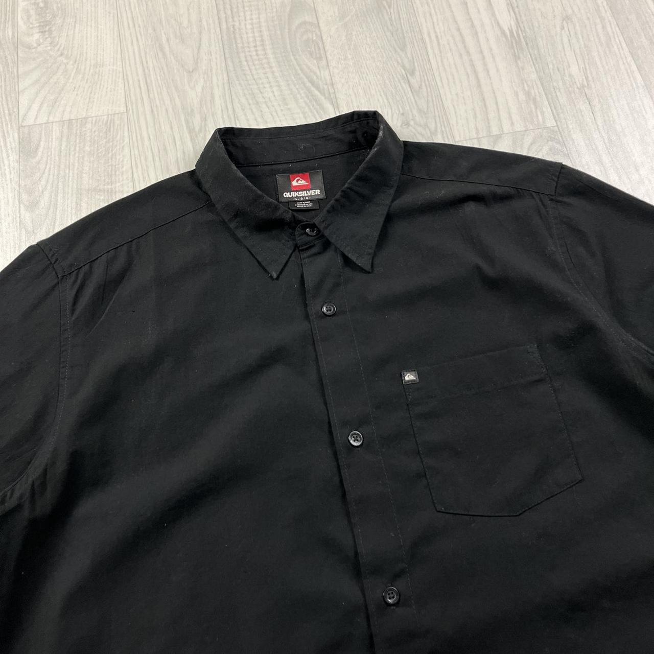 VINTAGE Y2K QUIKSILVER SHORT SLEEVE SHIRT BLACK
