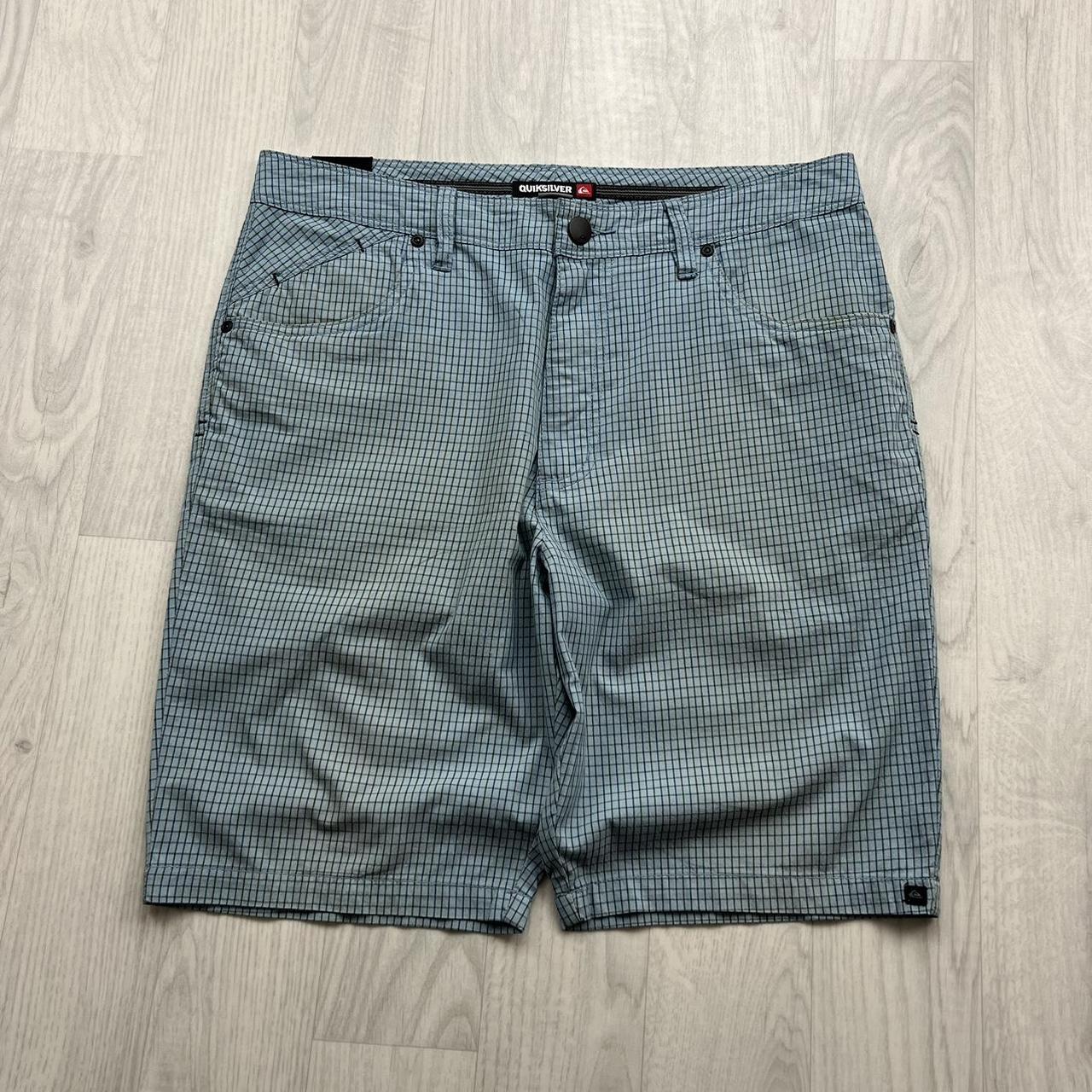 VINTAGE Y2K QUIKSILVER GINGHAM BAGGY BOARD SHORTS BLUE