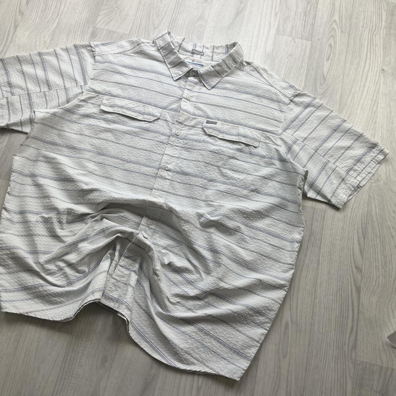 VINTAGE Y2K COLUMBIA STRIPED SHORT SLEEVE SHIRT WHITE