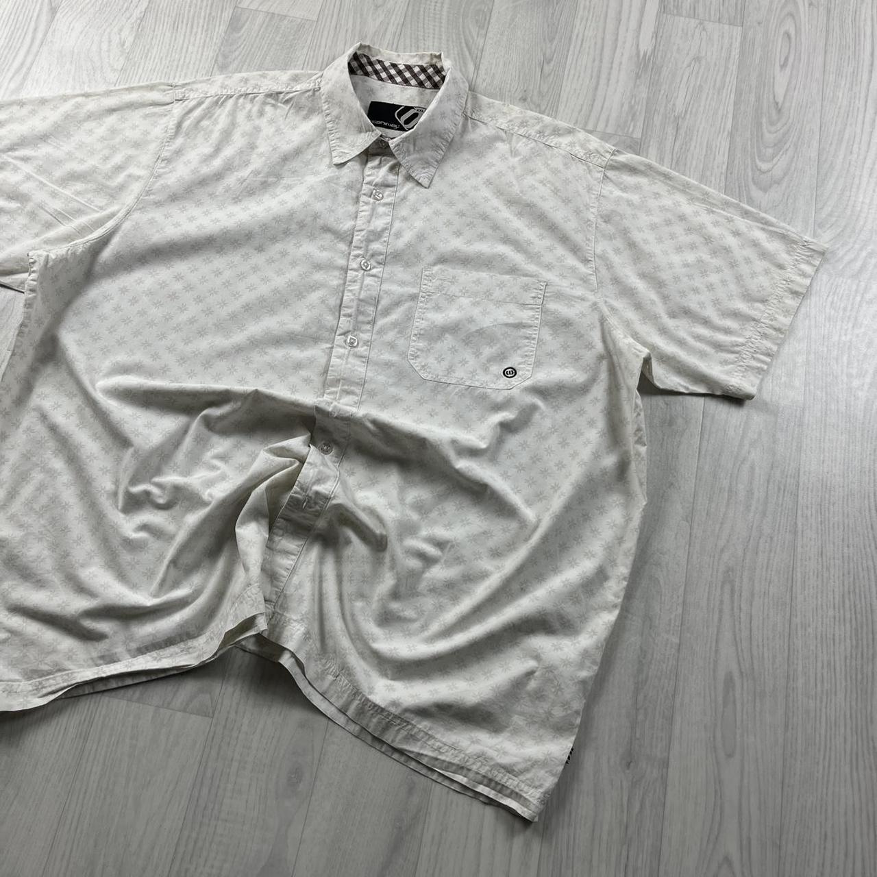 VINTAGE Y2K ANIMAL SHORT SLEEVE SHIRT WHITE