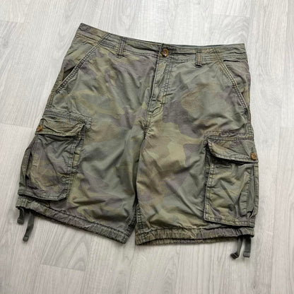 VINTAGE Y2K OLD NAVY BAGGY CAMO CARGO SHORTS