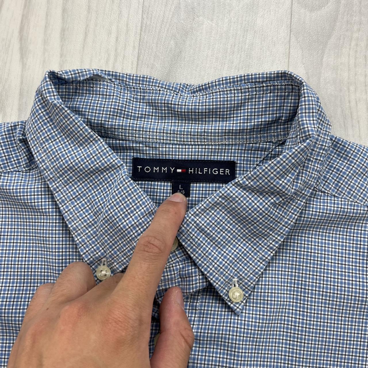 VINTAGE 00s TOMMY HILFIGER CHECKERED CROPPED SHORT SLEEVE BUTTON UP SHIRT BLUE